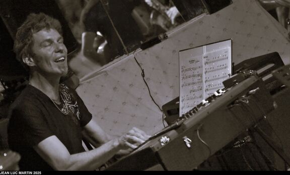 GAEL HORELLOU + LE TRIO DELMAS/ HORTAL/ BLANCOT AU ZANZI-BAR A SETE LE 7/05/2025 - Le blog de jazzaseizheur